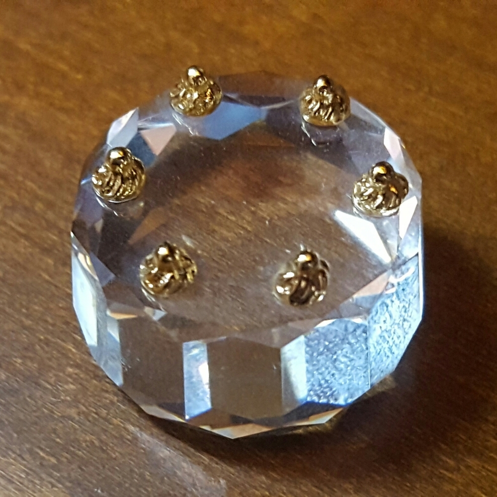 SWAROVSKI CRYSTAL BIRTHDAY CAKE FIGURINE #191602 - Picture 4 of 8
